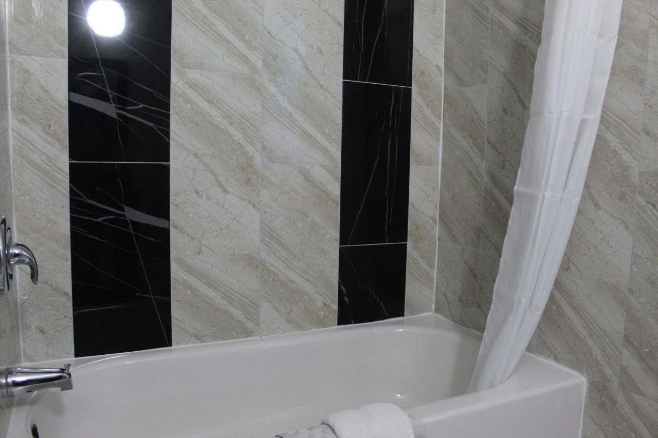 Sunrise Inn Parry Sound Ngoại thất bức ảnh